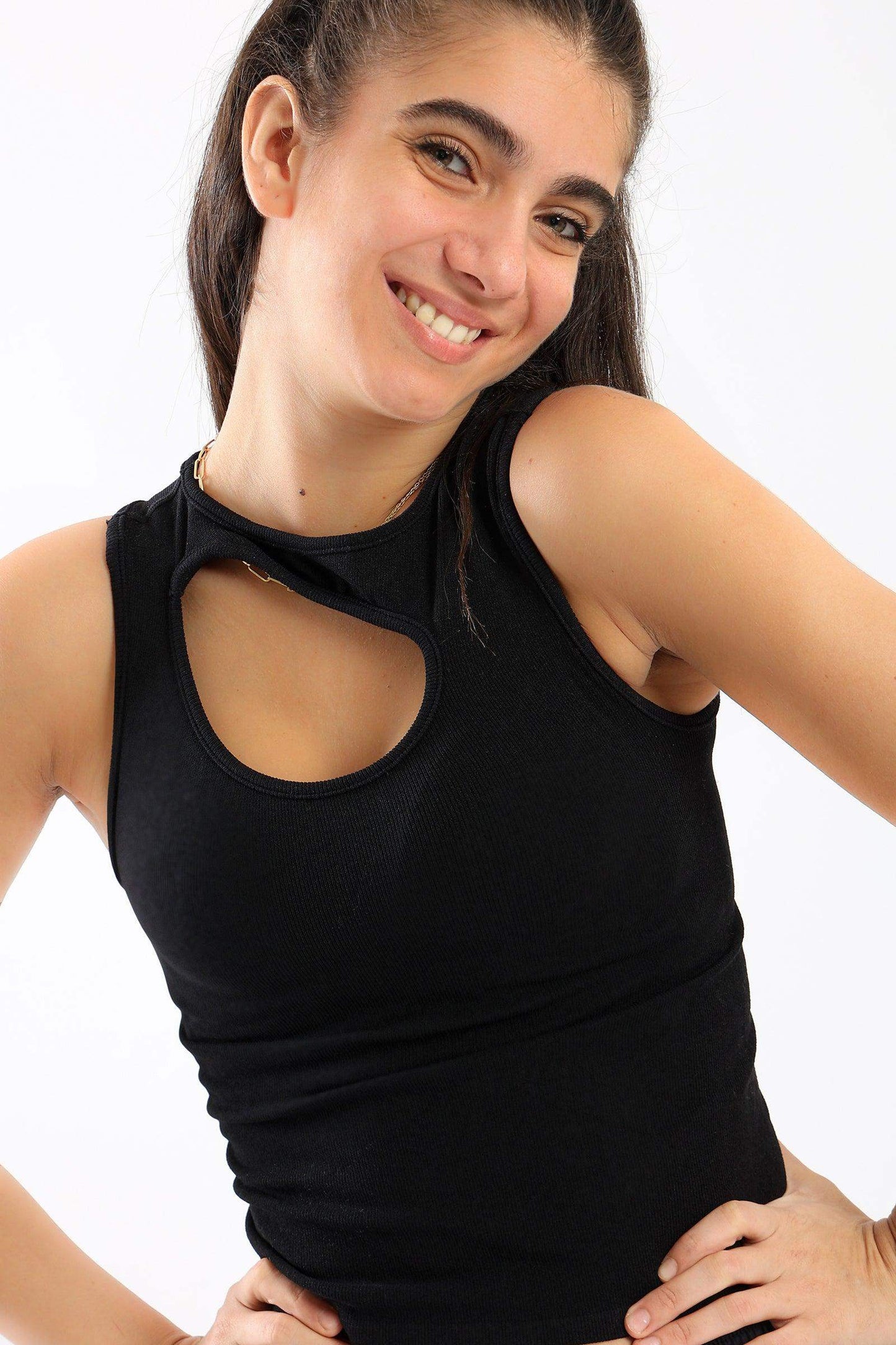 Ribbed Front Cut Out Top - Carina - كارينا