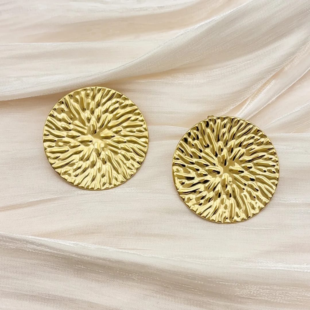 Gold-Plated Embossed Round Earrings