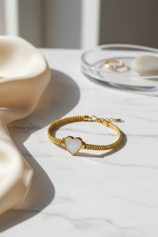 Stainless Steel White Shell Heart Bracelet – Gold