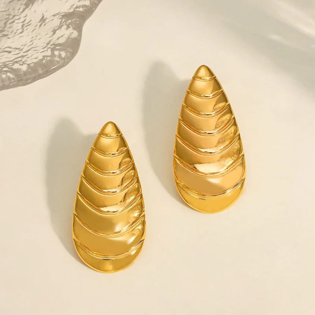Gold-Plated Teardrop Earrings