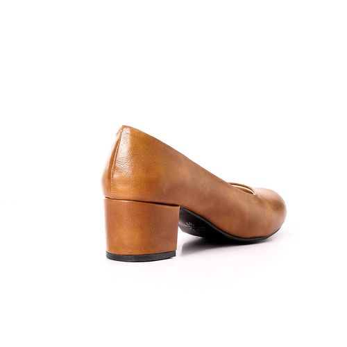 Classic Round Toe Pump