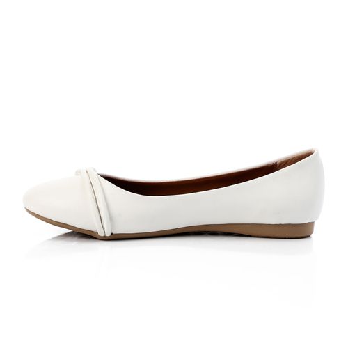 Faux Leather Round Toe Ballet Flats – White