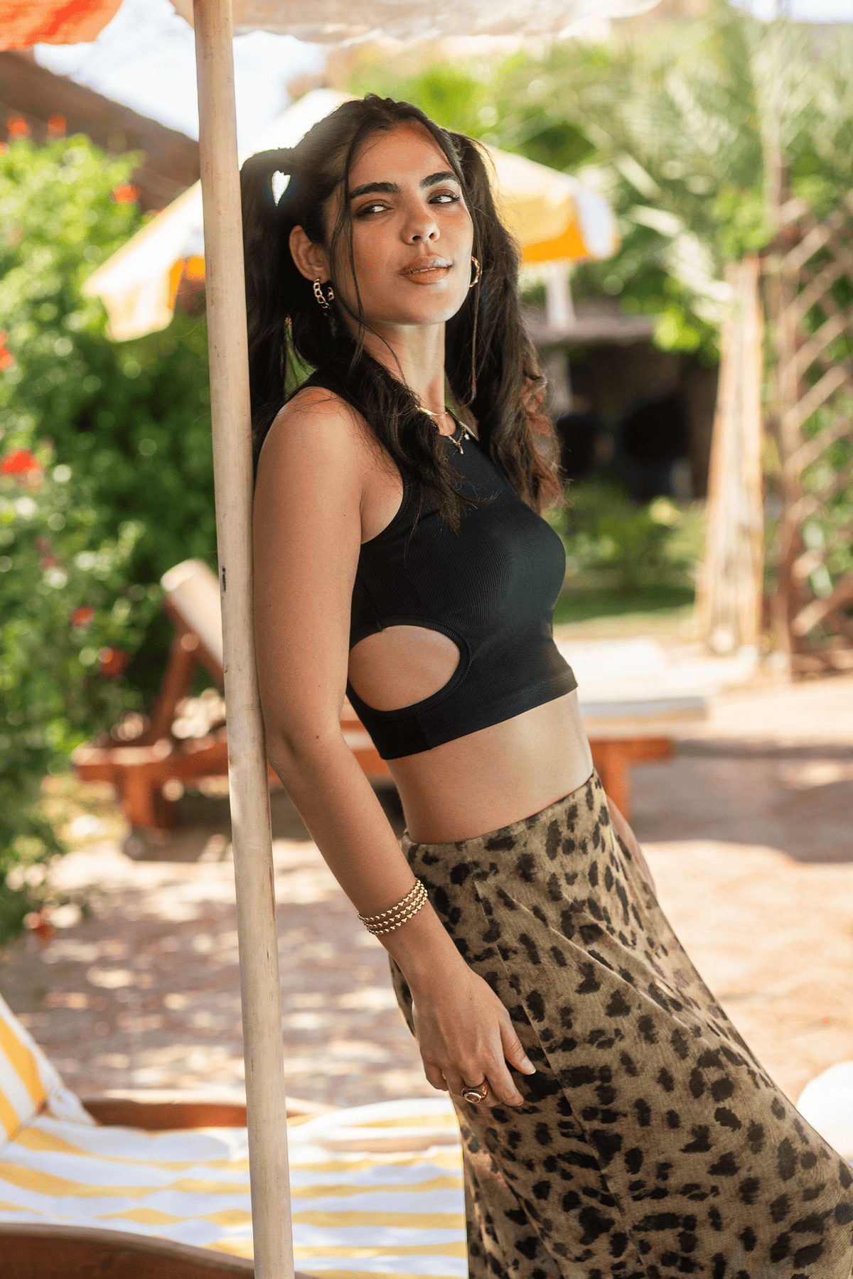 Cropped Cut-Out Ribbed Top