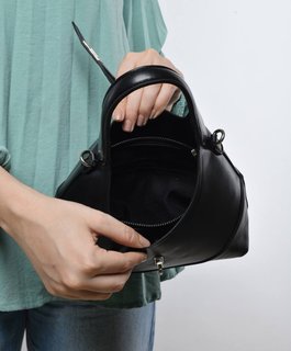 Faux Leather Minimalist Handbag with Lock Detail – Black