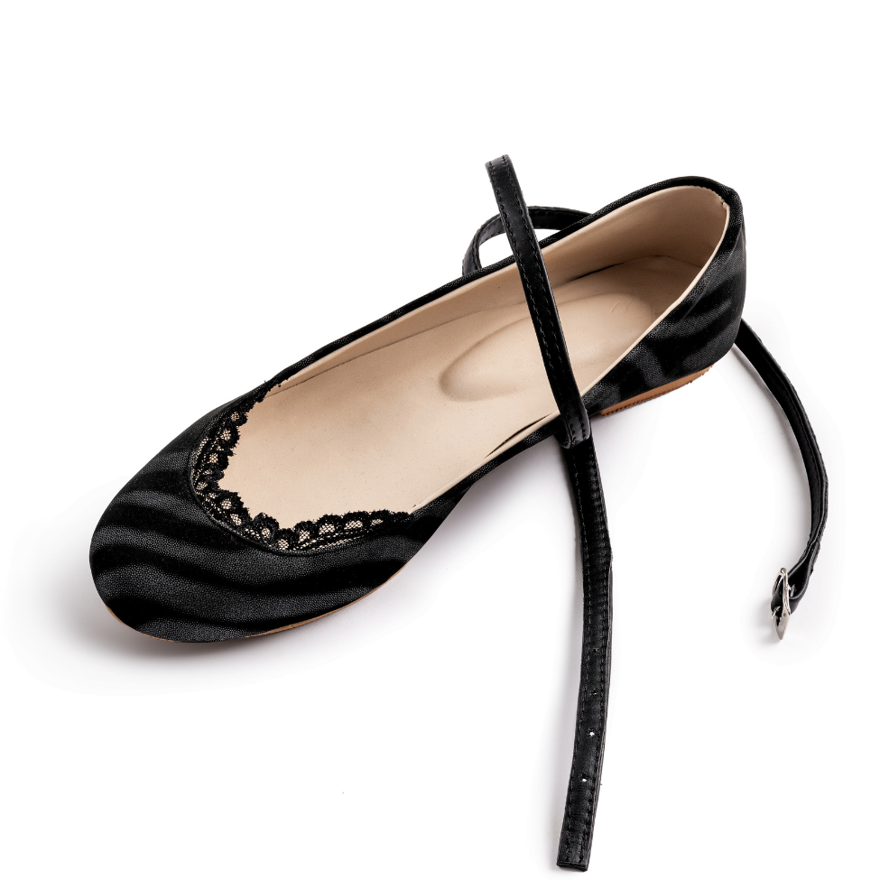 Satin Amorio Flats - Black & Grey