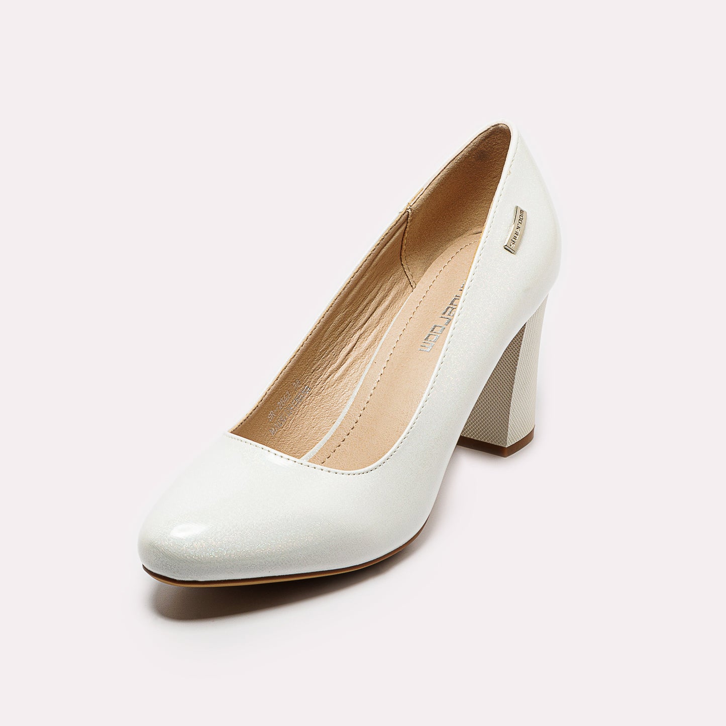 Round Toe High Heels – White