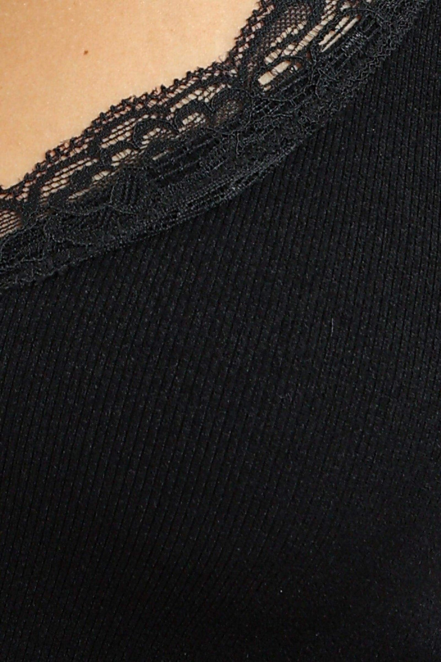 Seamless V-Neck Sleeveless Top - Carina - كارينا