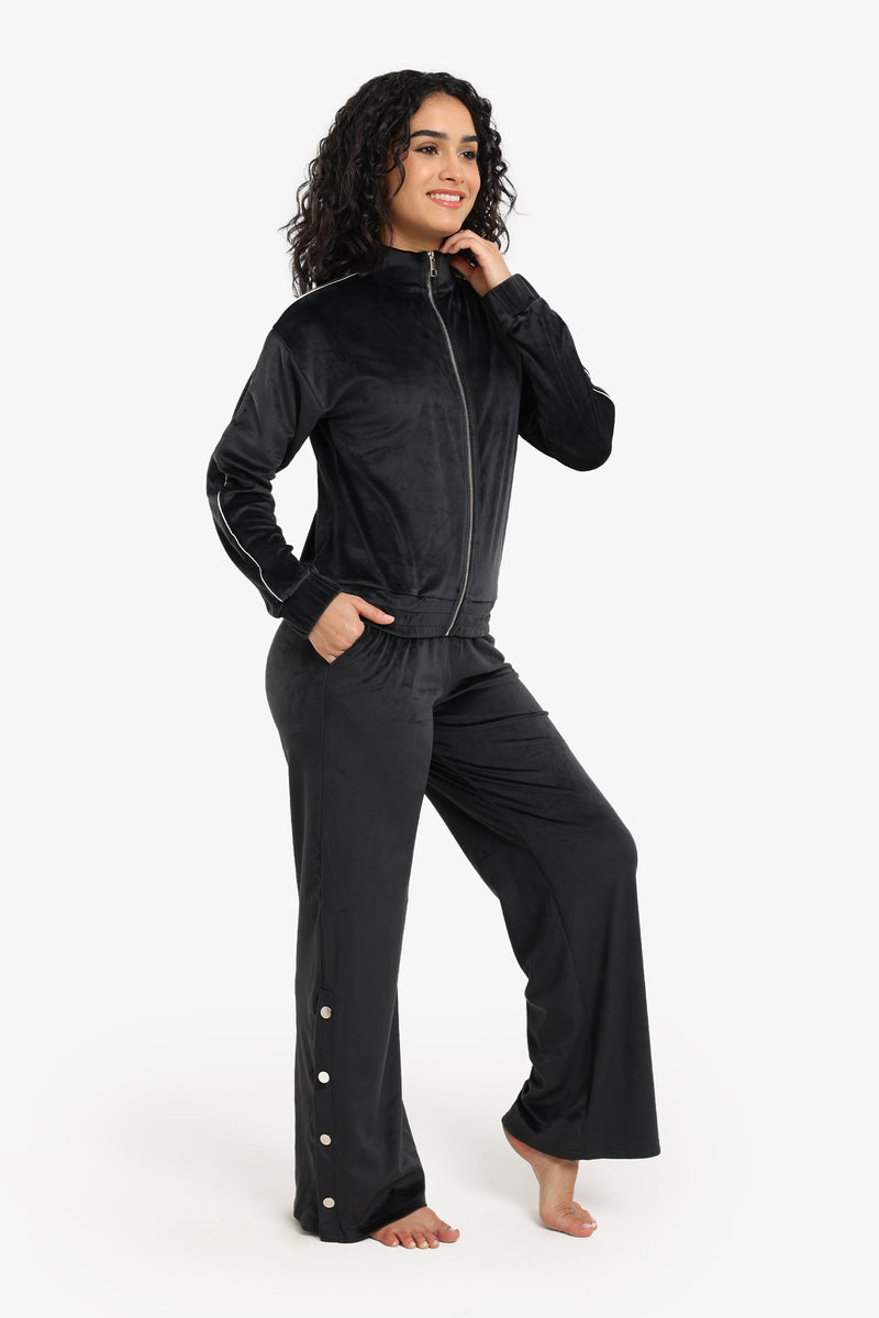 Velvet Solid Straight-Cut Pyjama Set – Black