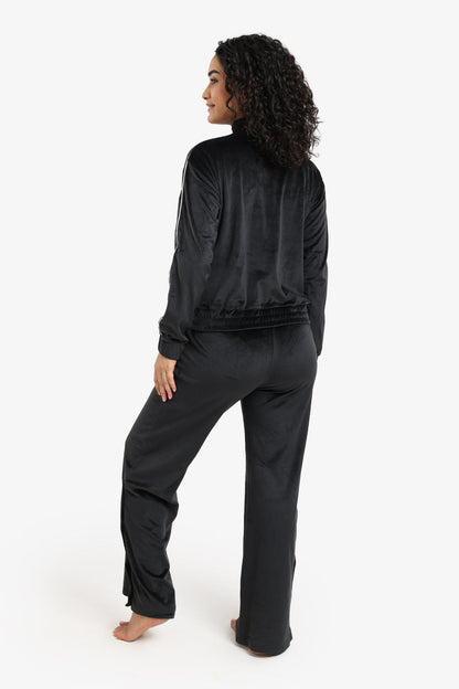 Velvet Solid Straight-Cut Pyjama Set – Black