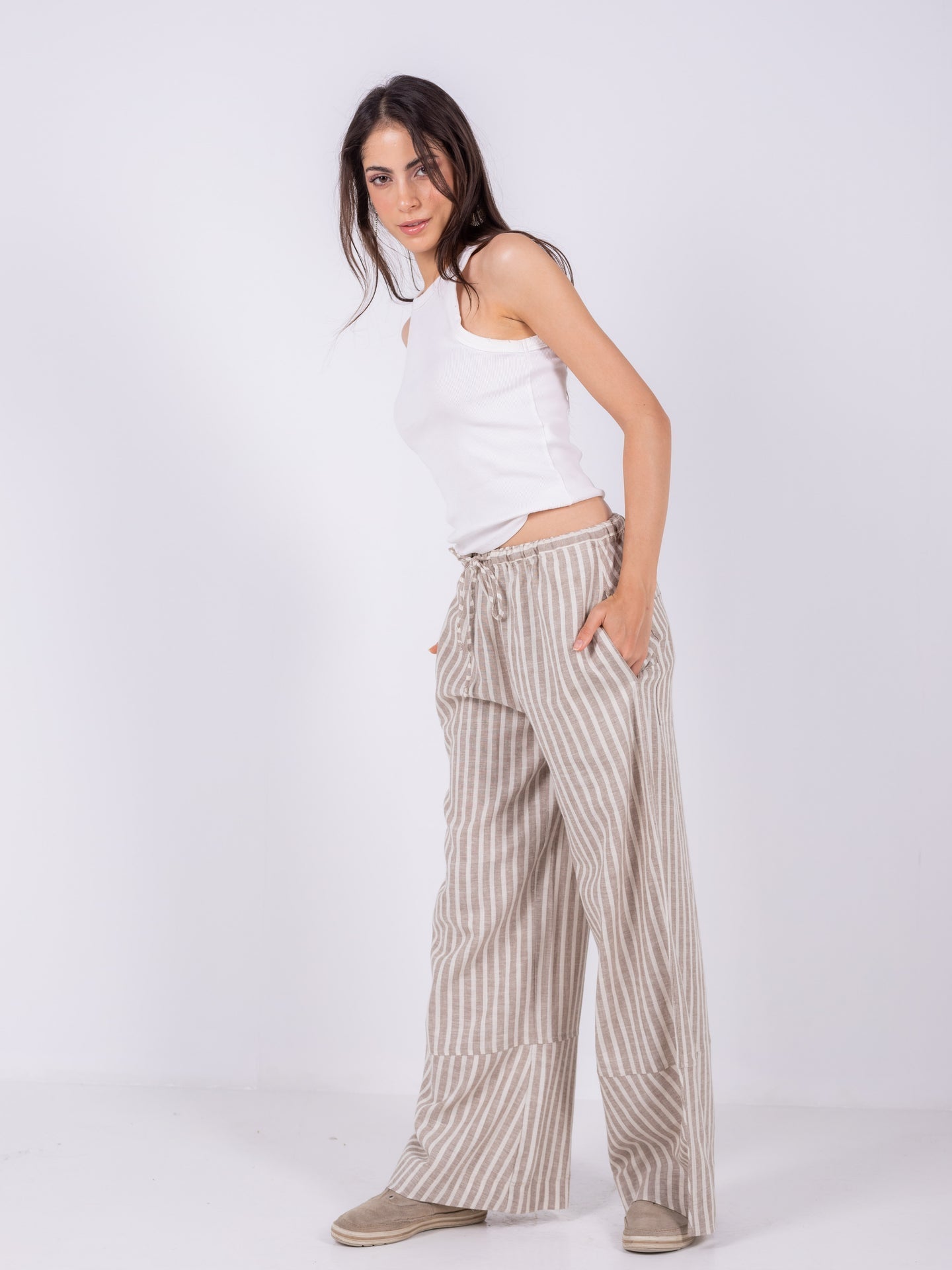 Linen Wide-Leg Striped Trousers - Beige