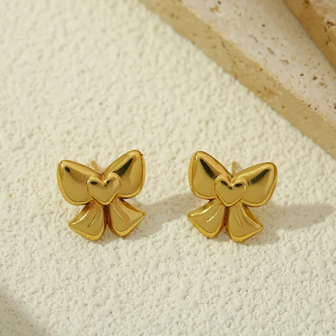 Gold-Plated Bowknot Heart Earrings