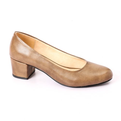 Classic Round Toe Pump