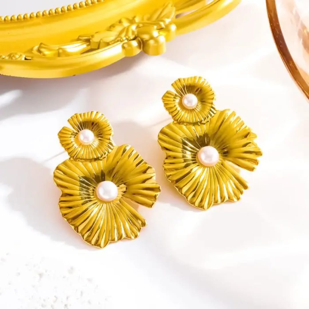 Gold-Plated Flower Earrings with Pearls