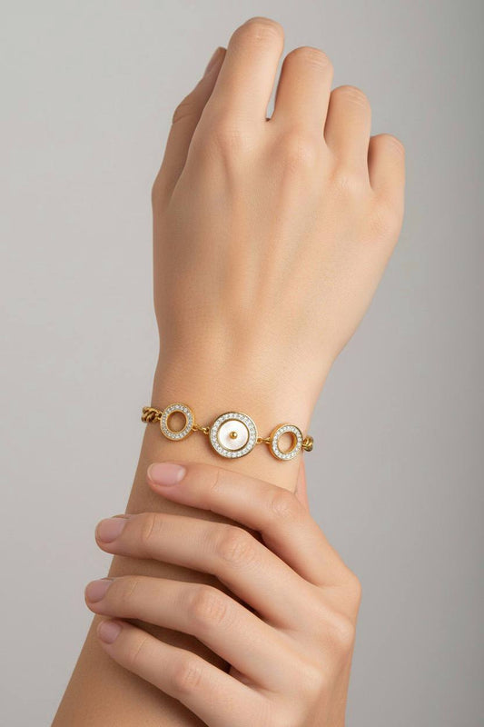 Stainless Steel Crystal Circle Charm Bracelet – Gold