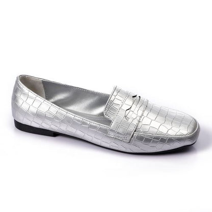 Faux Leather Croc-Embossed Loafers – Silver