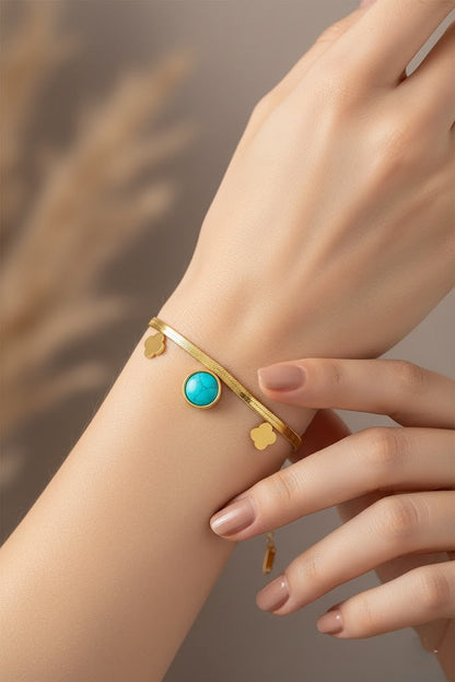 Stainless Steel Flat Chain Bracelet with Clover Charms & Turquoise Stone – Gold