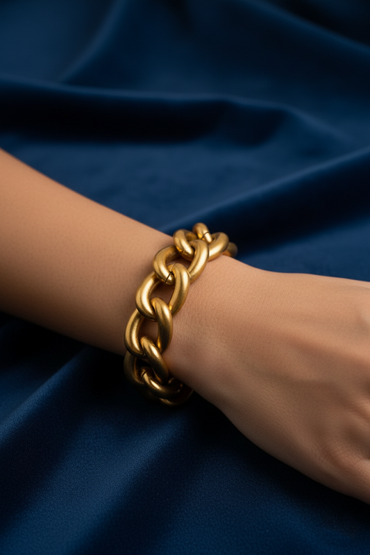 Zinc Alloy Wide Chain Bracelet – Gold Plated