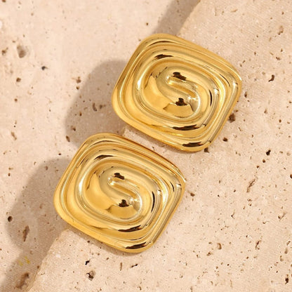Gold-Plated Wavy Square Earrings