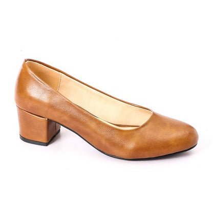 Classic Round Toe Pump