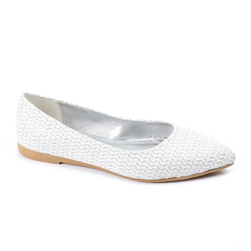 Fabric Textured Pointed Toe Flats – White