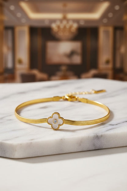 Stainless Steel Snake Chain Clover Charm Bracelet – Gold