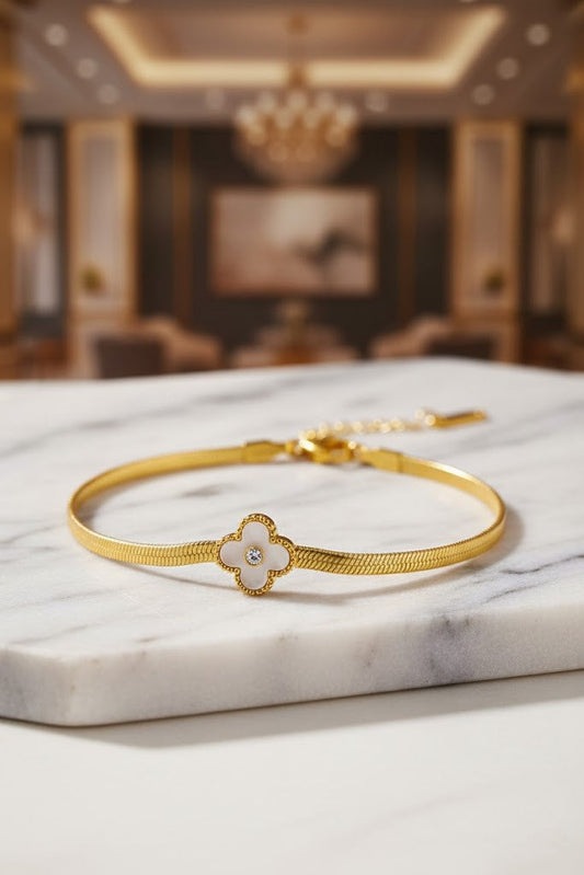 Stainless Steel Snake Chain Clover Charm Bracelet – Gold