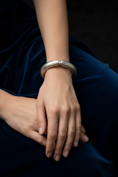 Plated Metal Sleek Cuff Bracelet – Silver