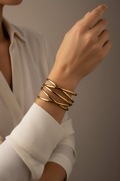 Zinc Alloy Intertwined Bracelet – Gold Plated