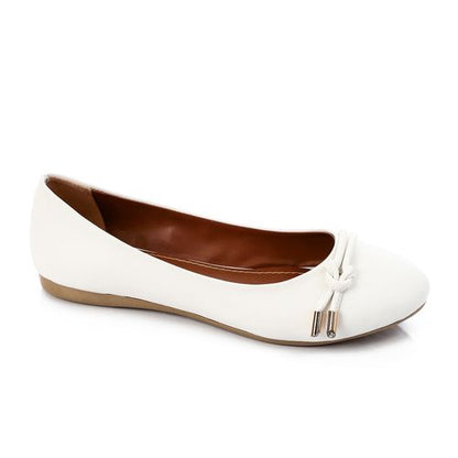 Faux Leather Round Toe Ballet Flats – White