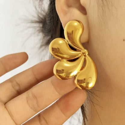 Gold-Plated Twisted Earrings
