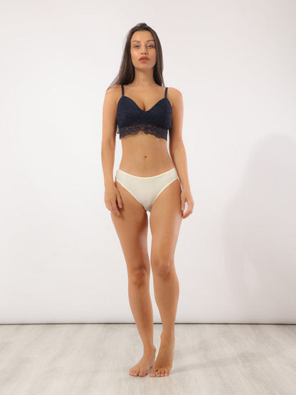 Control Brief With Bow