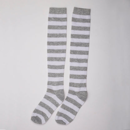 colone grey in white