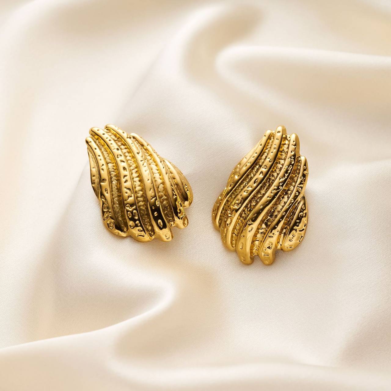 Gold-Plated Shell-Shaped Earrings