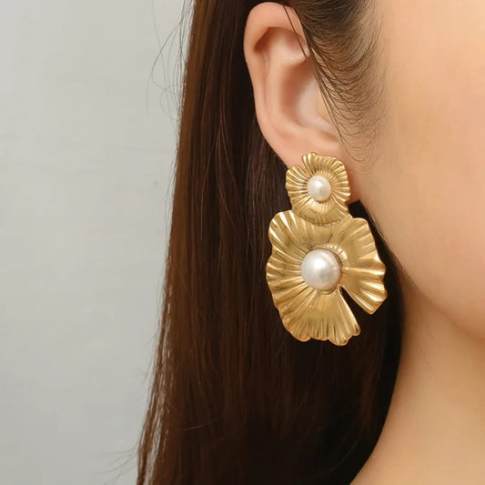 Gold-Plated Flower Earrings with Pearls