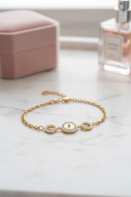 Stainless Steel Crystal Circle Charm Bracelet – Gold