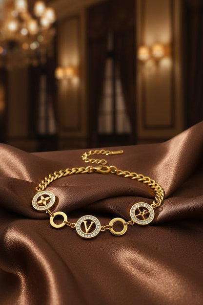 Stainless Steel Connected Circles Crystal Bracelet – Gold