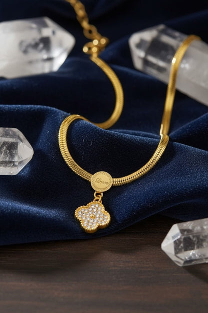 Stainless Steel Clover Pendant Necklace – Gold
