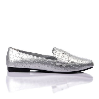 Faux Leather Croc-Embossed Loafers – Silver