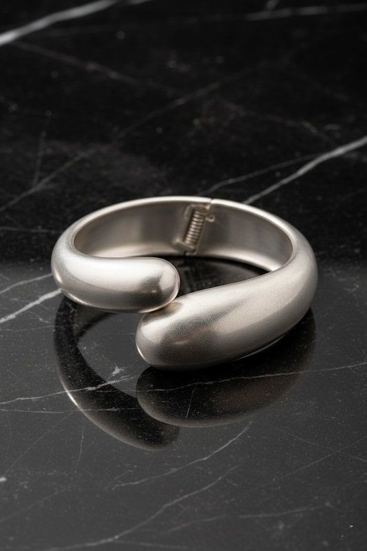 Plated Metal Modern Cuff Bracelet – Silver