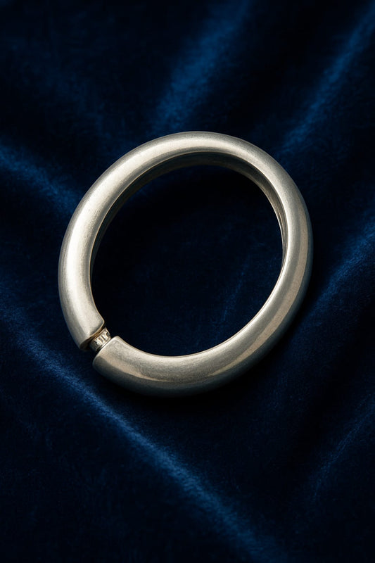 Plated Metal Sleek Cuff Bracelet – Silver