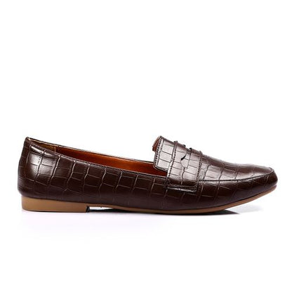 Faux Leather Croc-Embossed Loafers – Brown