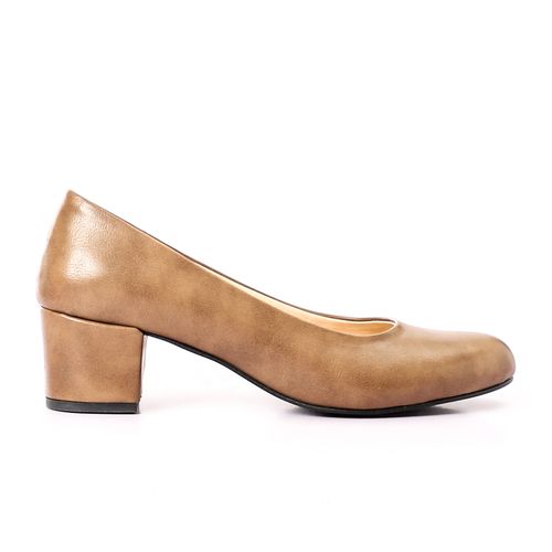 Classic Round Toe Pump