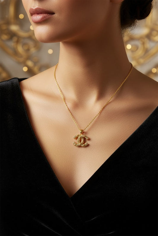 Stainless Steel Interlocking Crystal Pendant Necklace – Gold