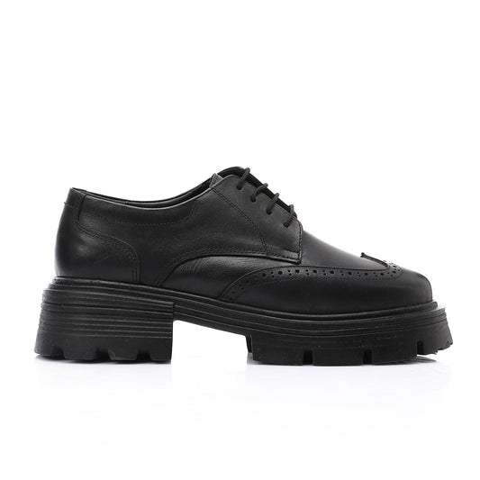 Leather Solid Lace-Up Shoes - Black
