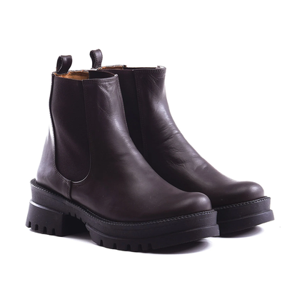 Leather Chelsea Boots – Brown