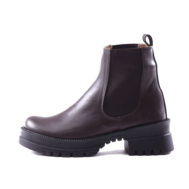 Leather Chelsea Boots – Brown
