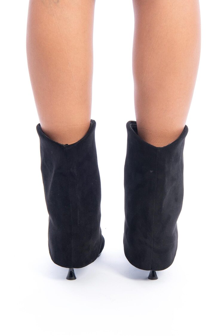 Suede Pointed Toe Wide-Fit Stiletto Boots - Black