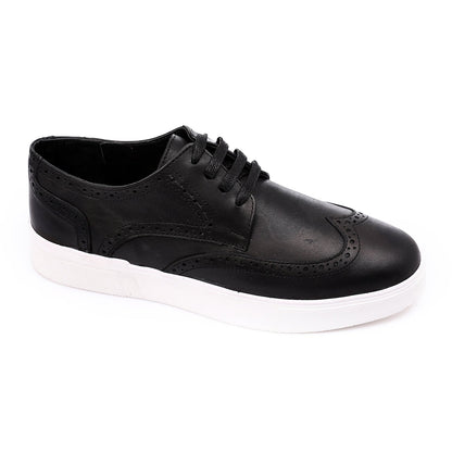 Leather Wingtip Lace-Up Sneakers – Black