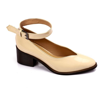 Faux Leather Oval-Toe Block Heel Shoes – Beige