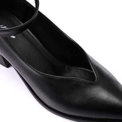 Faux Leather Oval-Toe Block Heel Shoes – Black